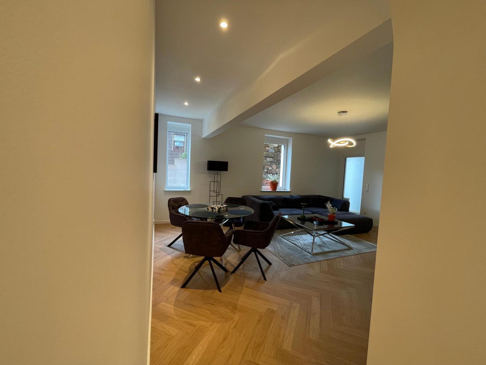 Luxurioese Ferienwohnung Mit Wellness Oase Saarburg Exterior foto