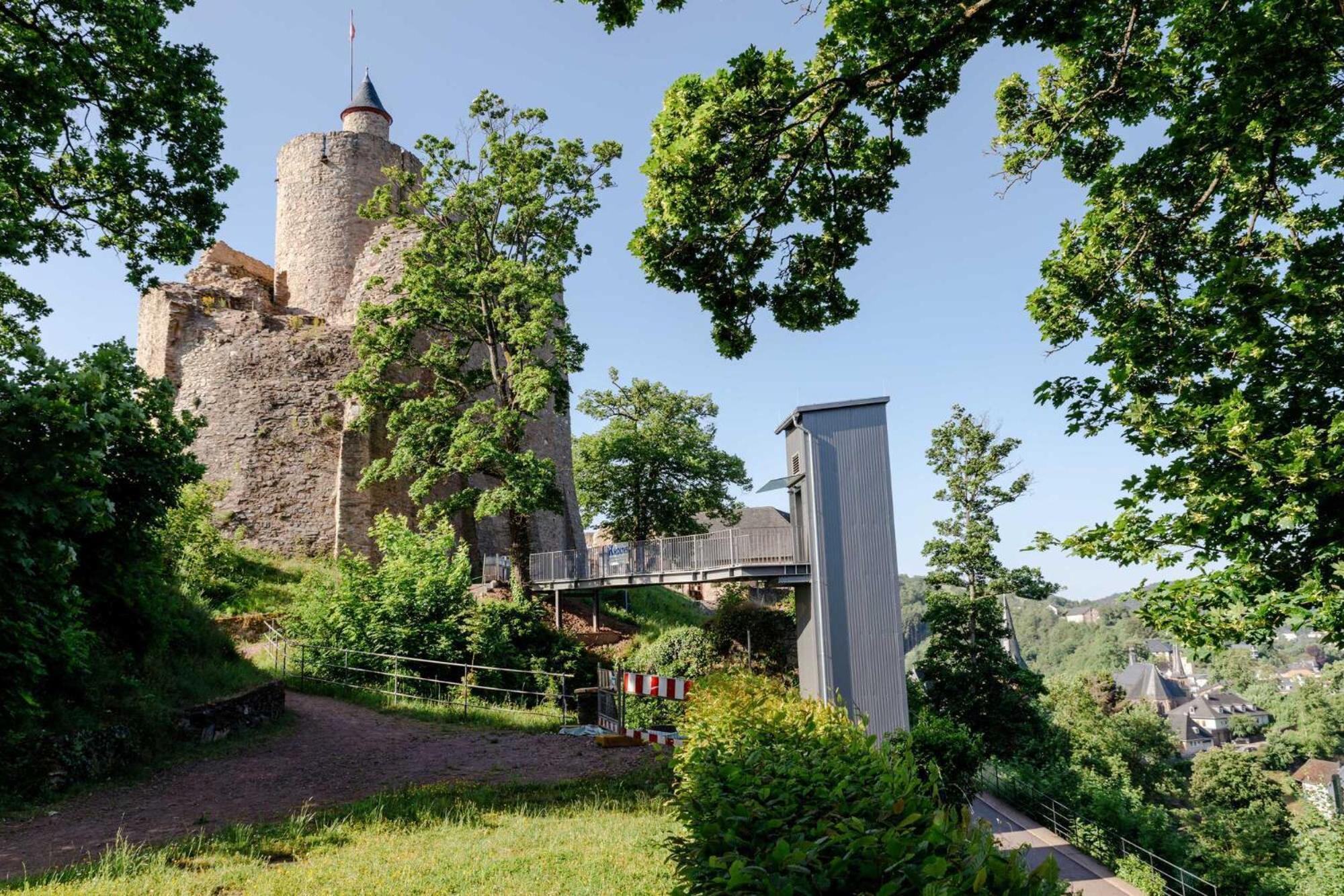Luxurioese Ferienwohnung Mit Wellness Oase Saarburg Exterior foto